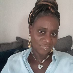 Meet your Posher, Lavette